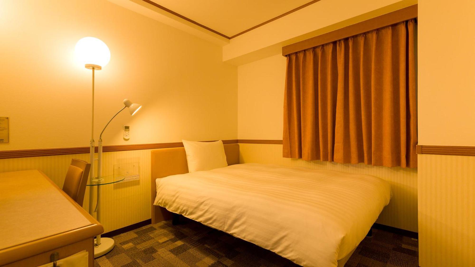 Toyoko Inn Okinawa Naha Asahibashi Ekimae Quarto foto