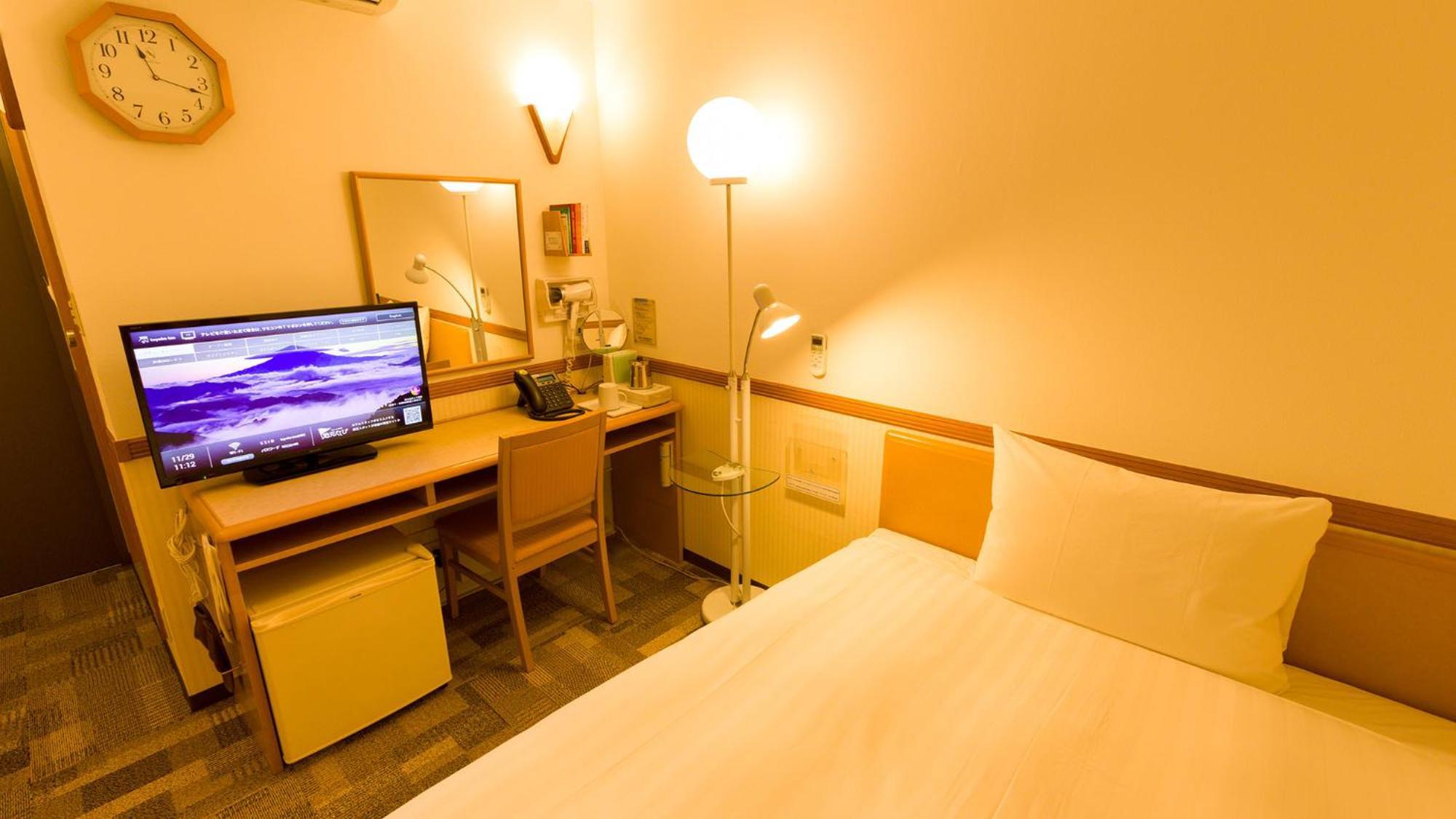 Toyoko Inn Okinawa Naha Asahibashi Ekimae Quarto foto