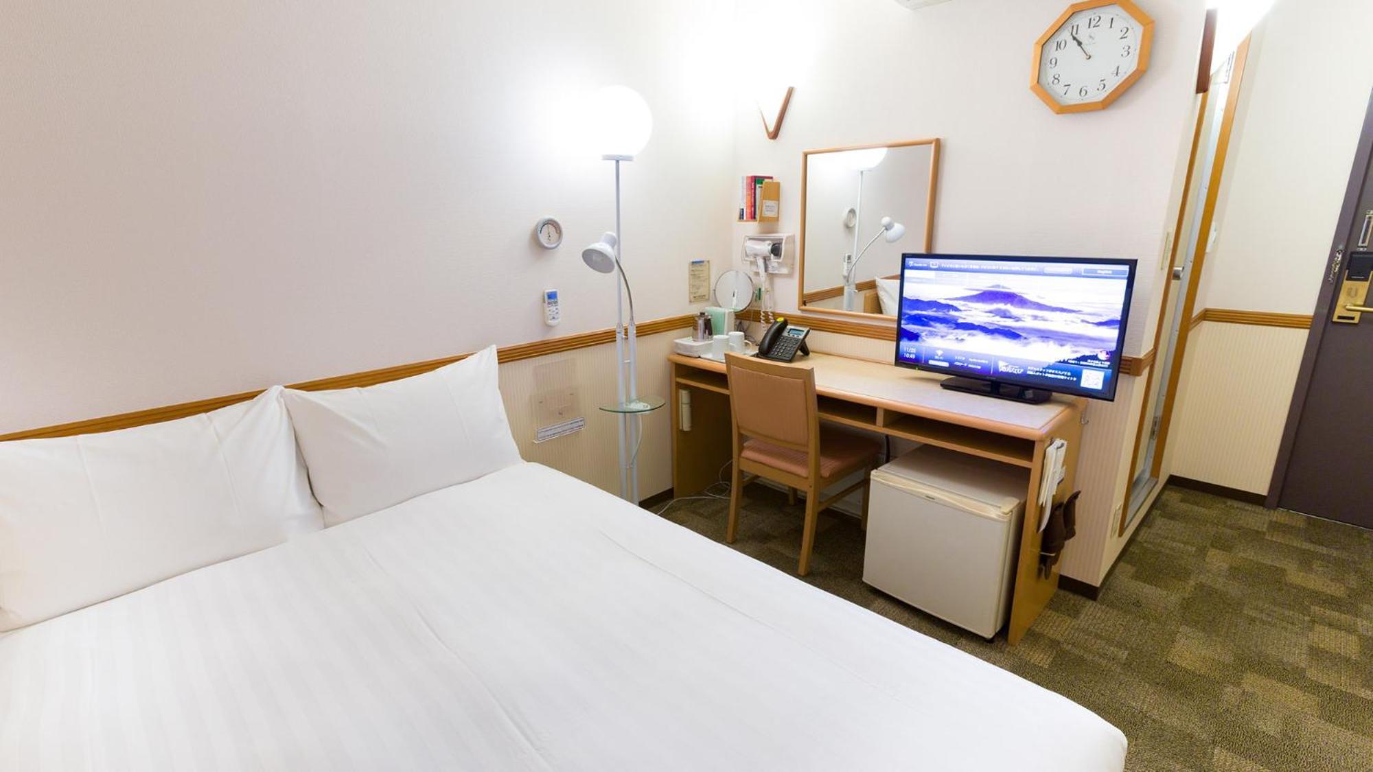 Toyoko Inn Okinawa Naha Asahibashi Ekimae Quarto foto