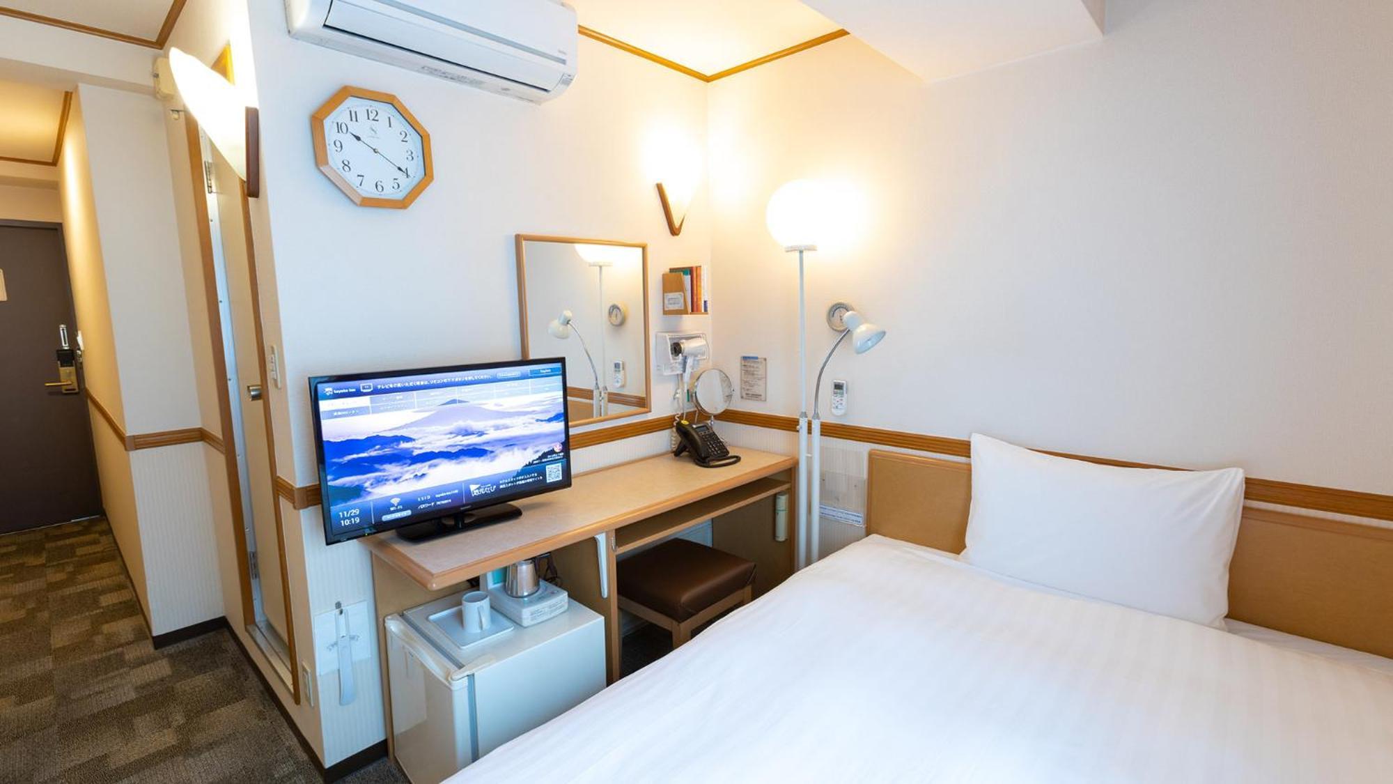 Toyoko Inn Okinawa Naha Asahibashi Ekimae Quarto foto